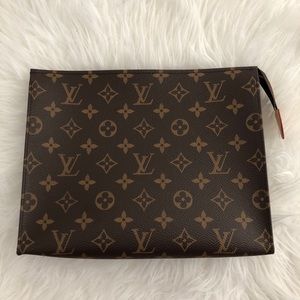 🌟SOLD🌟BNIB Louis Vuitton Toiletry 26 Monogram